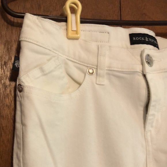 Rock & Republic white jeans - Picture 2 of 8